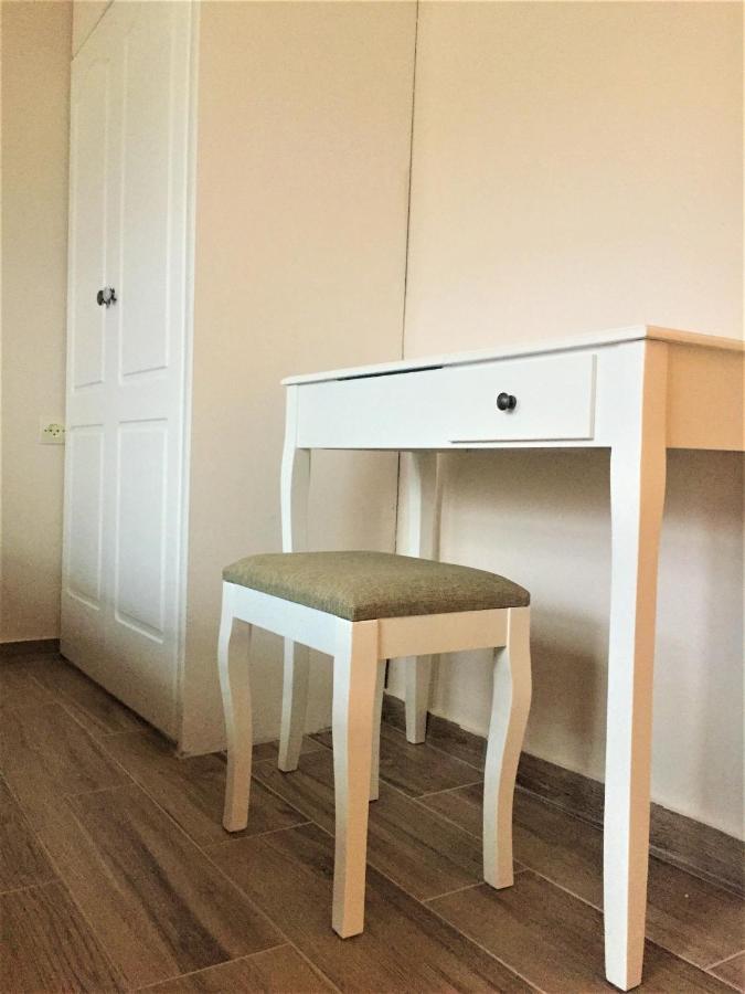 Genari Beach Apartments Levendokhórion 外观 照片