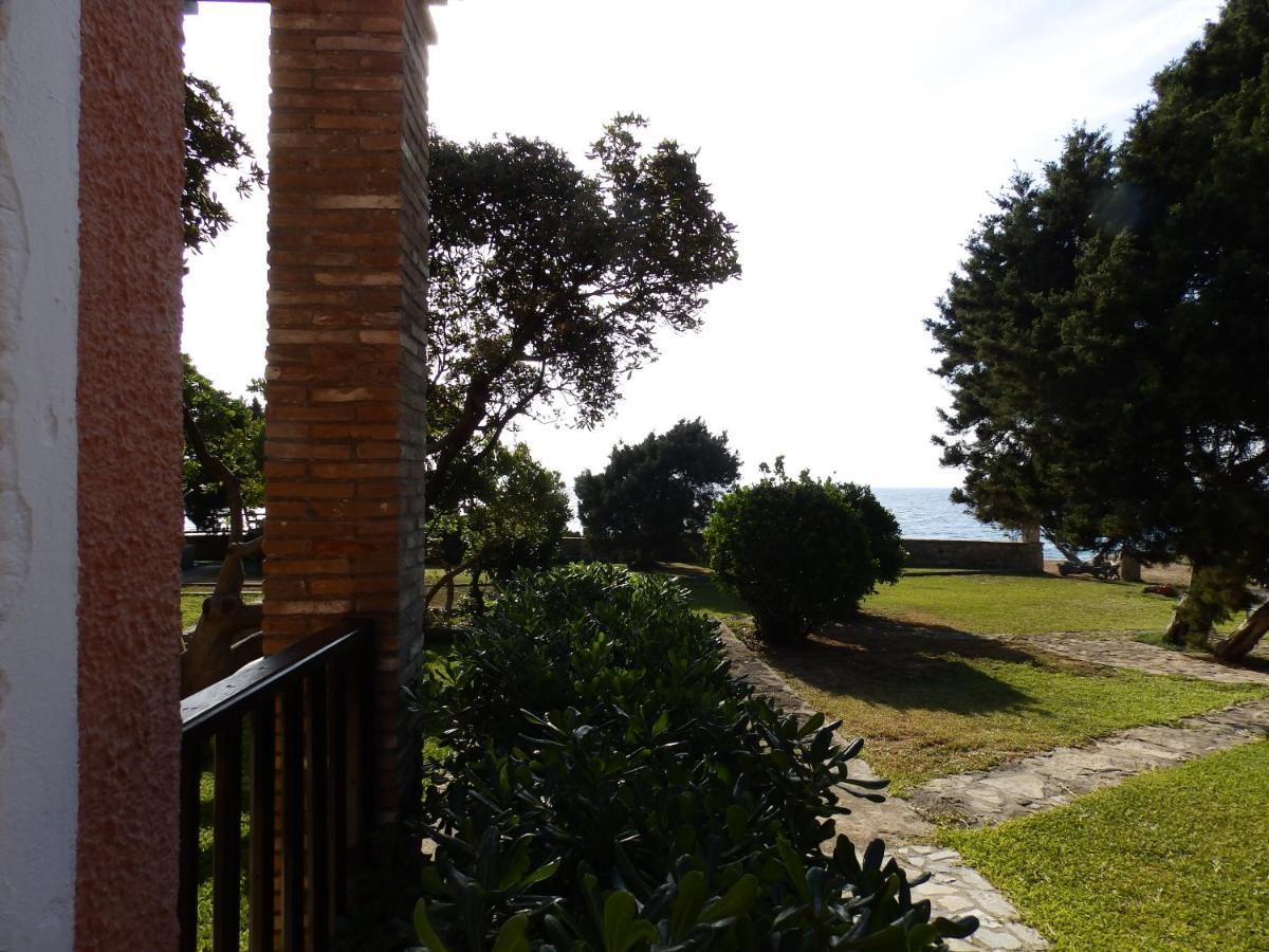 Genari Beach Apartments Levendokhórion 外观 照片