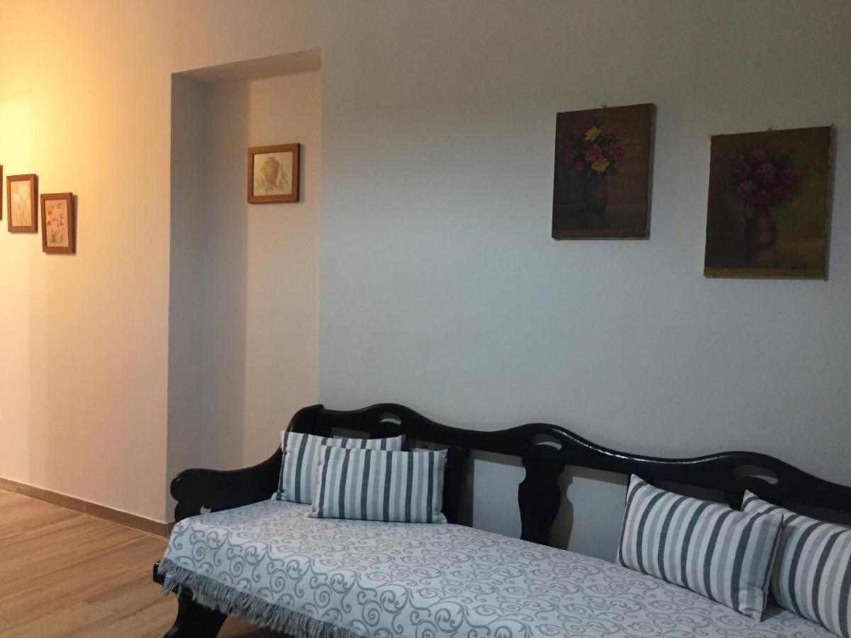 Genari Beach Apartments Levendokhórion 外观 照片