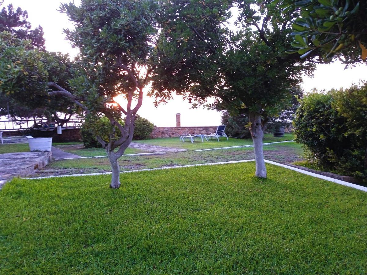 Genari Beach Apartments Levendokhórion 外观 照片