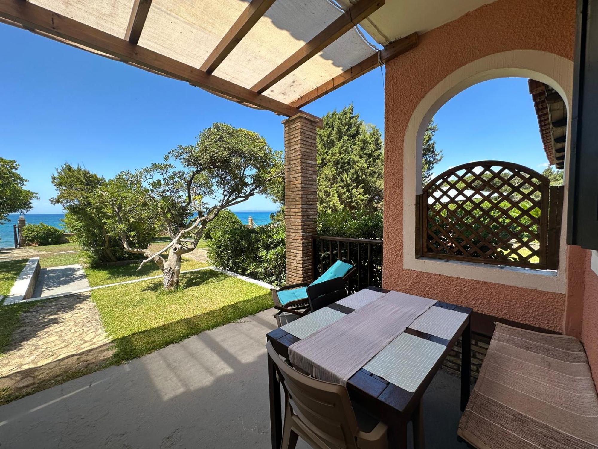 Genari Beach Apartments Levendokhórion 外观 照片