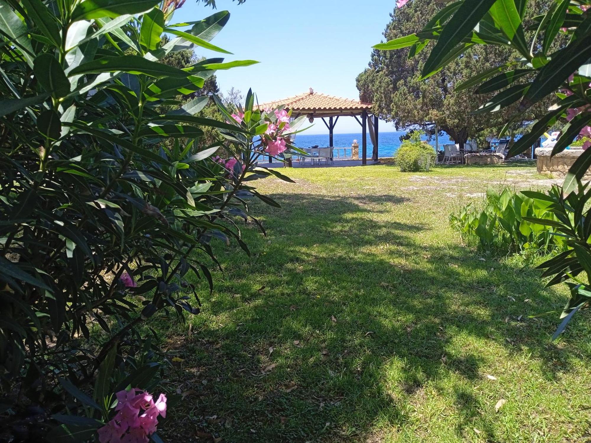 Genari Beach Apartments Levendokhórion 外观 照片
